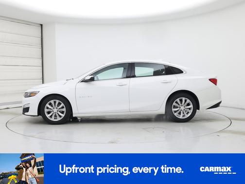 White 2024 Chevrolet Malibu 1LT