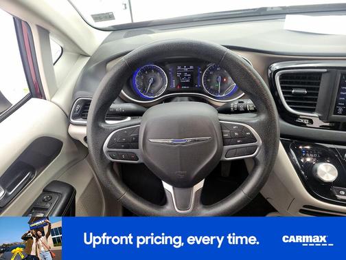 2020 Chrysler Voyager LXI