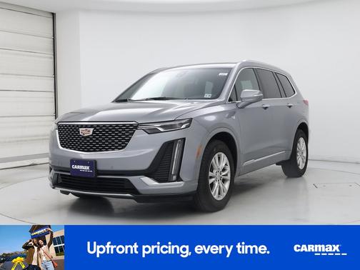 Gray 2024 Cadillac XT6 Luxury