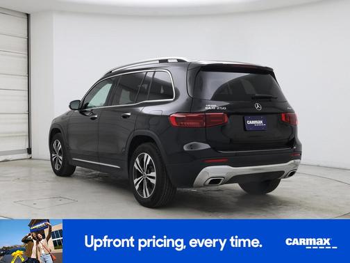 2025 Mercedes-Benz GLB 250 