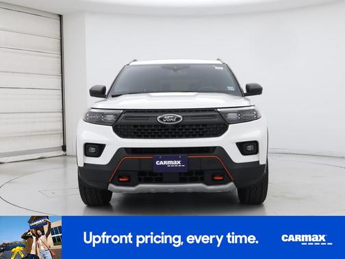 White 2022 Ford Explorer Timberline