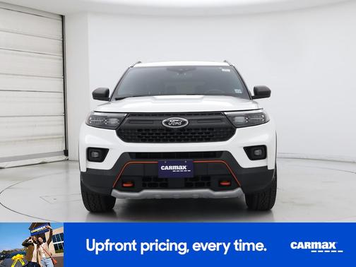 White 2022 Ford Explorer Timberline