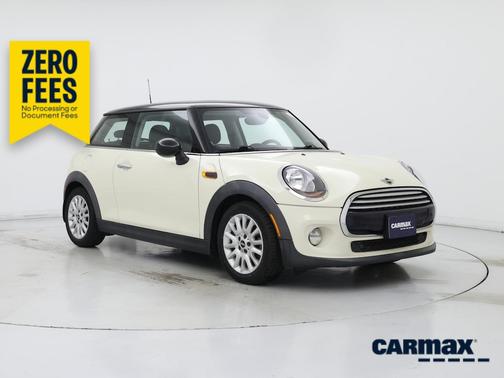 White 2015 MINI Hardtop