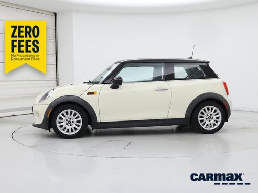 White 2015 MINI Hardtop