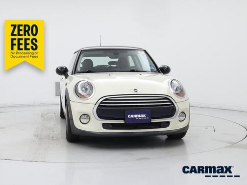 White 2015 MINI Hardtop