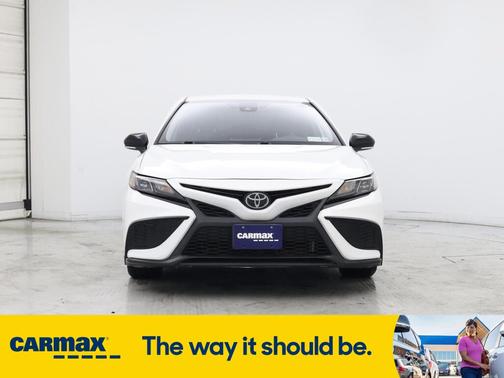 2022 Toyota Camry SE Night Shade