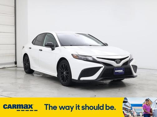 2022 Toyota Camry SE Night Shade