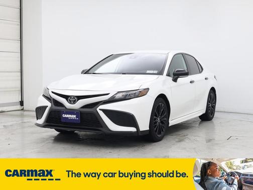 2022 Toyota Camry SE Night Shade