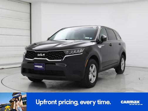 2022 Kia Sorento LX
