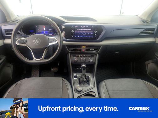 Black 2022 Volkswagen Taos SE