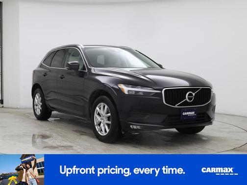 2021 Volvo XC60 T5 Momentum