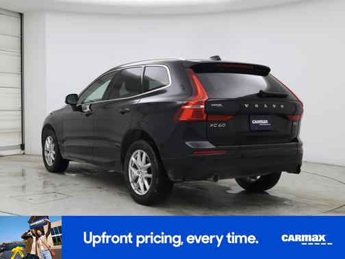 2021 Volvo XC60 T5 Momentum