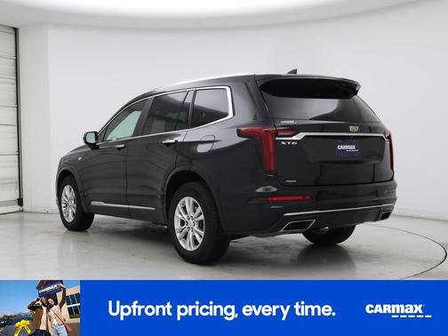 Black 2021 Cadillac XT6 Luxury