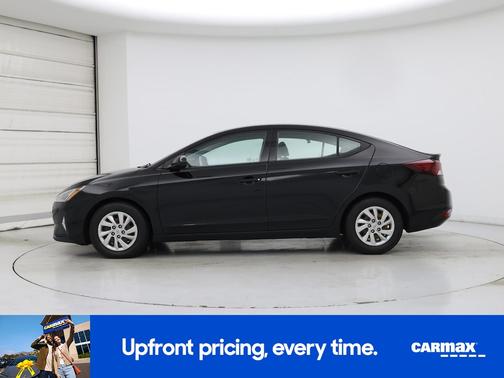 Black 2020 Hyundai ELANTRA SE