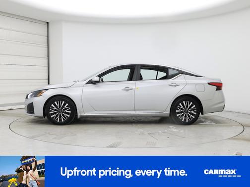 2023 Nissan Altima SV