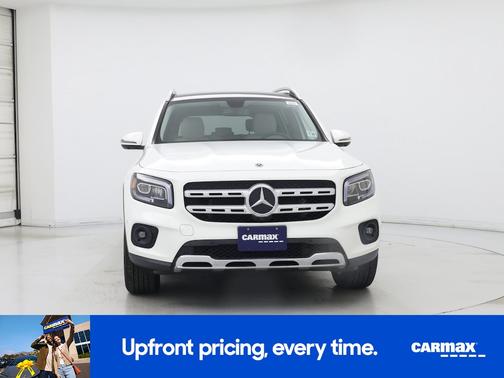 White 2023 Mercedes-Benz GLB 250