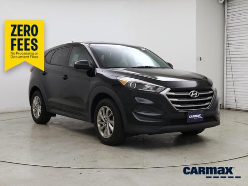 Black 2018 Hyundai TUCSON SE