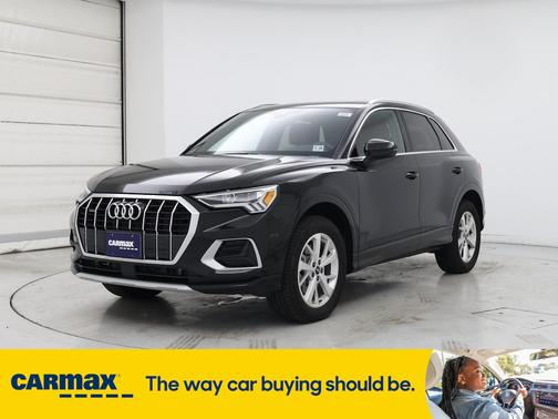 2023 Audi Q3 Premium