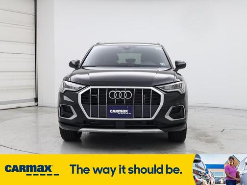 2023 Audi Q3 Premium
