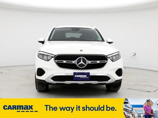 2024 Mercedes-Benz GLC 300