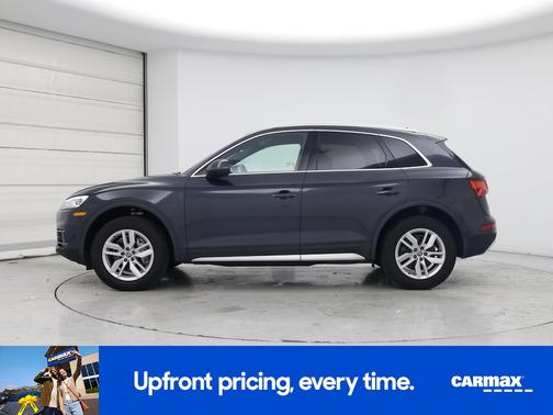 Gray 2020 Audi Q5 Premium