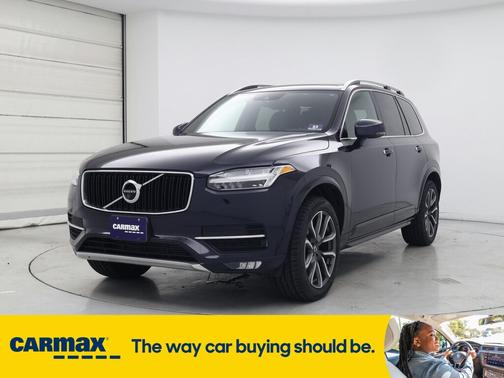 2017 Volvo XC90 T6 Momentum