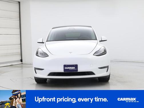 White 2024 Tesla Model Y Long Range