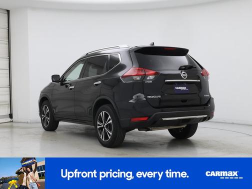 Black 2019 Nissan Rogue SV