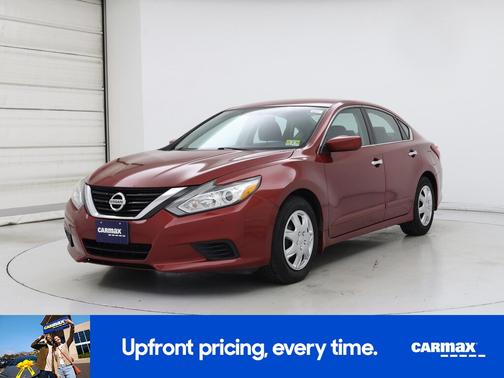 Red 2017 Nissan Altima S