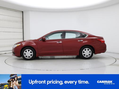 Red 2017 Nissan Altima S