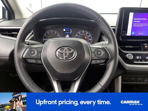 2025 Toyota Corolla Cross LE