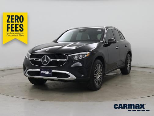 Black 2024 Mercedes-Benz GLC 300
