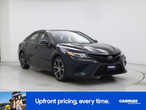 Blue 2018 Toyota Camry SE