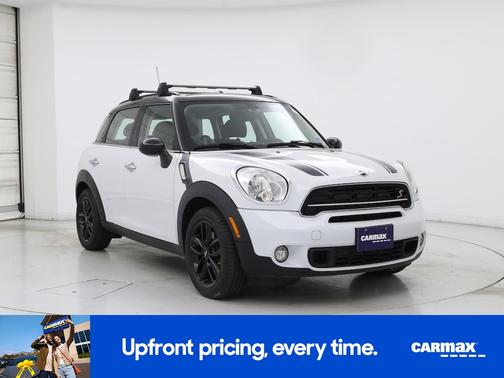 White 2015 MINI Countryman S