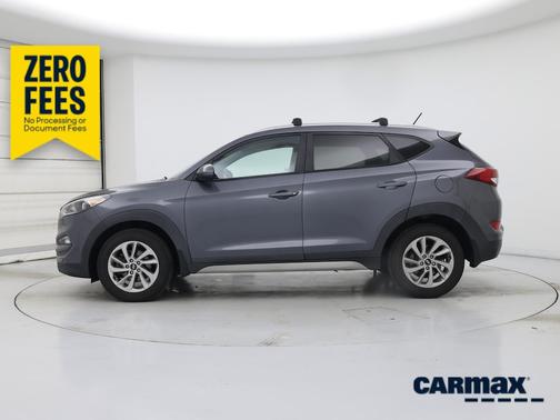 Gray 2017 Hyundai TUCSON SE