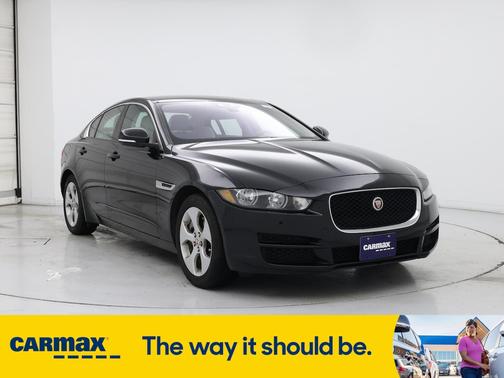 2017 Jaguar XE