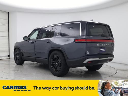 2023 Rivian R1S Adventure Dual-Motor Standard