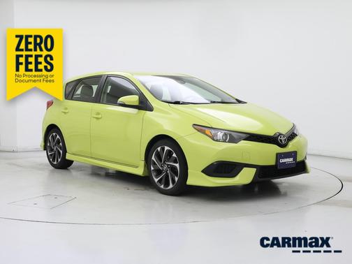 Green 2017 Toyota Corolla iM