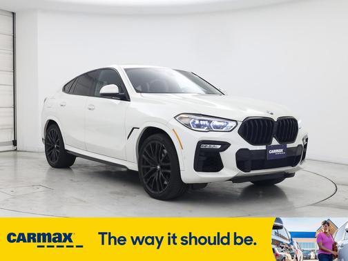 2021 BMW X6 M50i