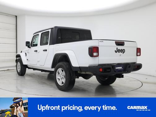 2022 Jeep Gladiator Sport