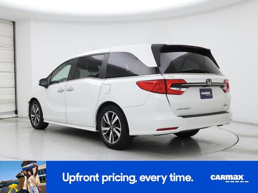 White 2021 Honda Odyssey Touring