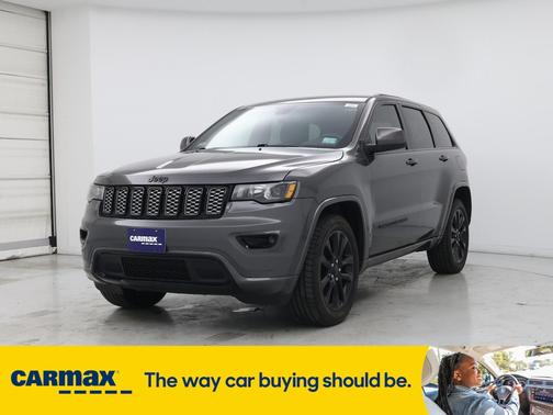 2019 Jeep Grand Cherokee Laredo