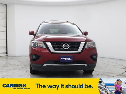 2019 Nissan Pathfinder SV
