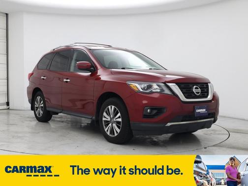 2019 Nissan Pathfinder SV