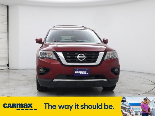 2019 Nissan Pathfinder SV