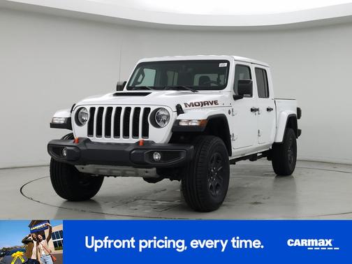 White 2021 Jeep Gladiator Mojave