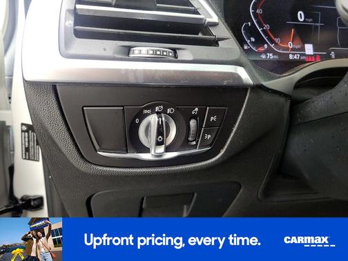 White 2022 BMW X3 XDrive30i