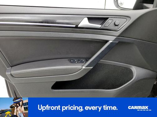 2017 Volkswagen Golf R