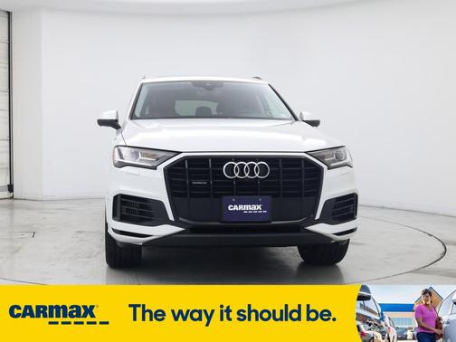 2020 Audi Q7 Premium Plus
