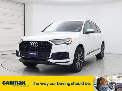 2020 Audi Q7 Premium Plus